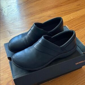 Merrell Women’s Black Slip-On Shoes, Dassie Stitch style